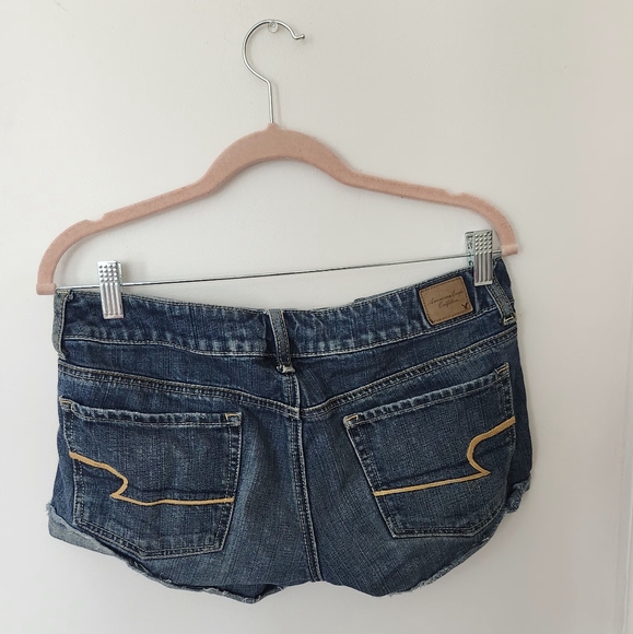 2000s distressed jean shorts - Picture 2 of 3